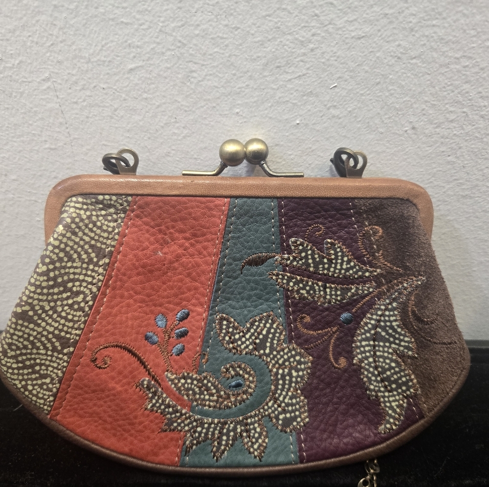 Vintage Fossil Kiss Lock Brown Multi Leather Embroidered Coin Wallet Purse